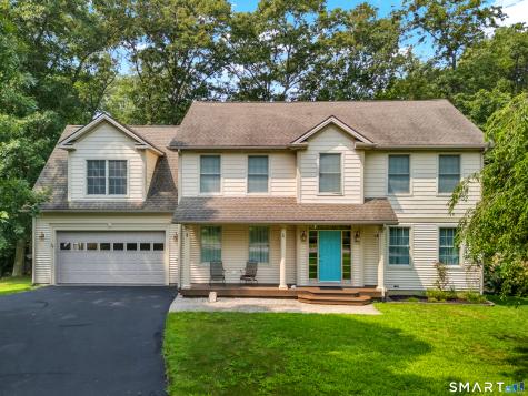 3 Arrowhead Trail Waterford CT 06385