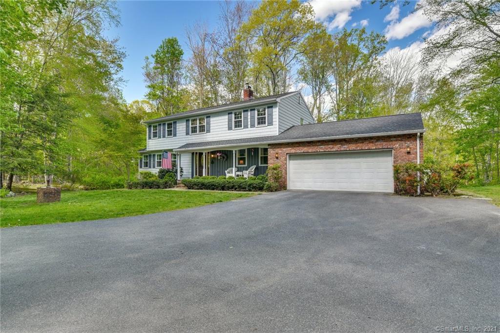 15 John Beach Road Newtown CT 06470