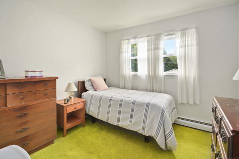 134 Walnut Street Monroe CT 06468