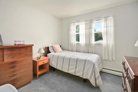 134 Walnut Street Monroe CT 06468