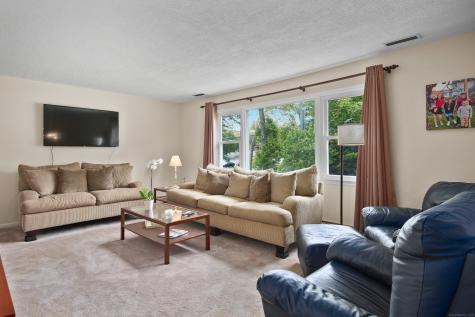 134 Walnut Street Monroe CT 06468