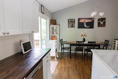 50 Wood Terrace East Haven CT 06513