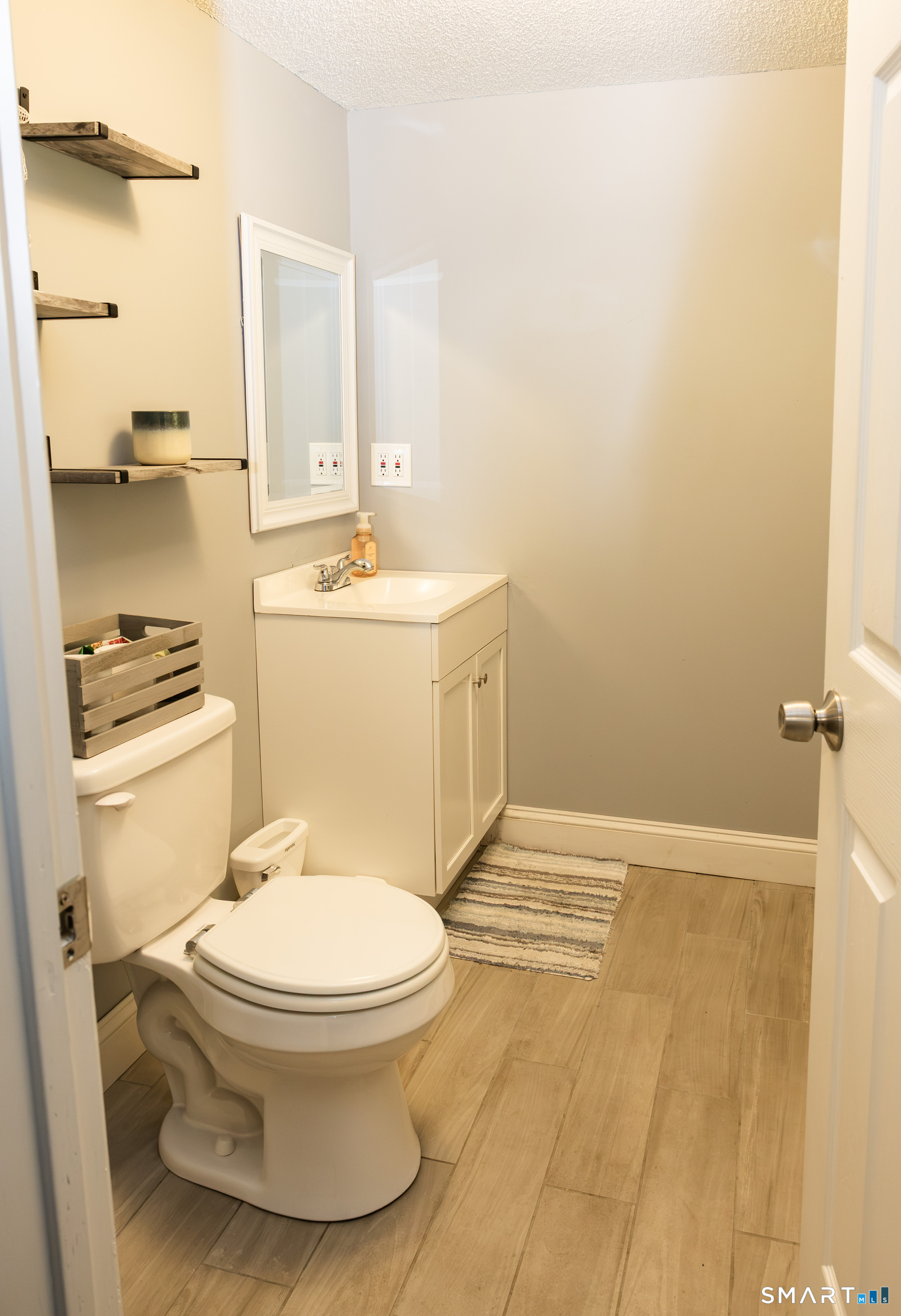 50 Wood Terrace East Haven CT 06513