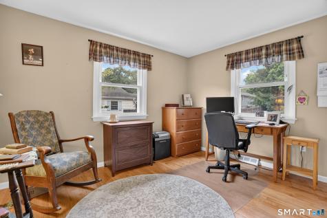 10 Roosevelt Boulevard Enfield CT 06082