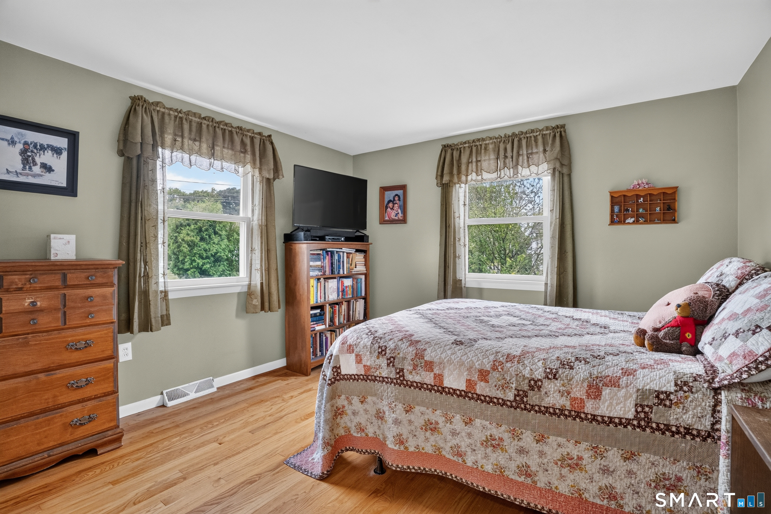 10 Roosevelt Boulevard Enfield CT 06082