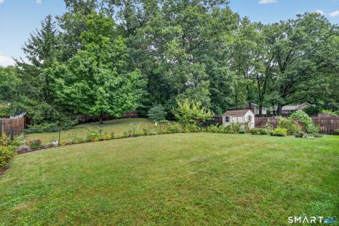 10 Roosevelt Boulevard Enfield CT 06082