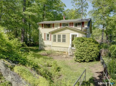 18 Brook Trail East Hampton CT 06424