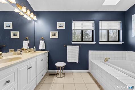 245 Reeds Gap Road North Branford CT 06472