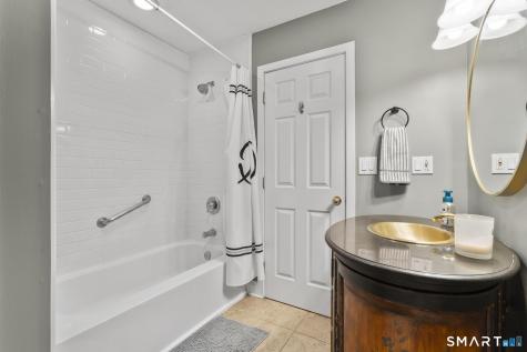 245 Reeds Gap Road North Branford CT 06472