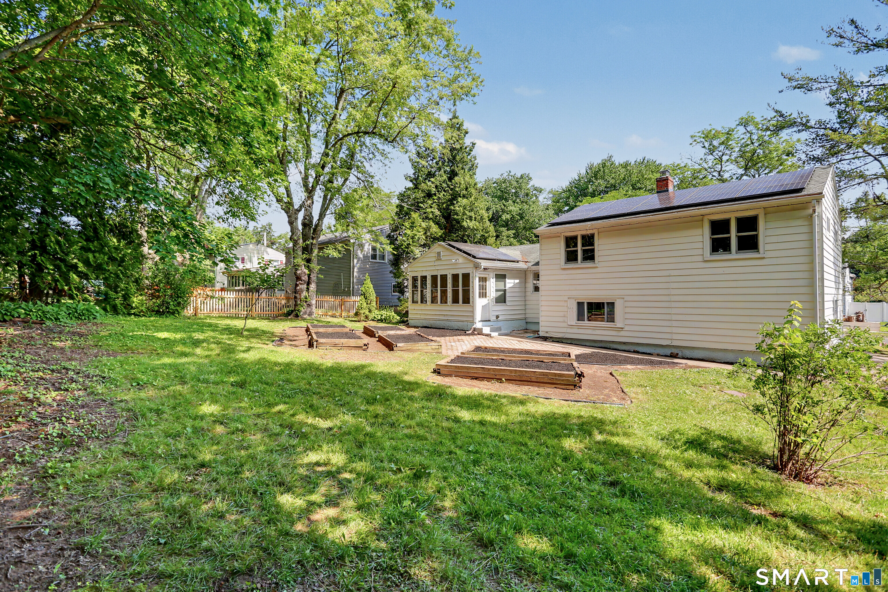 42 Carroll Road Hamden CT 06517