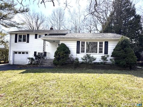 42 Carroll Road Hamden CT 06517