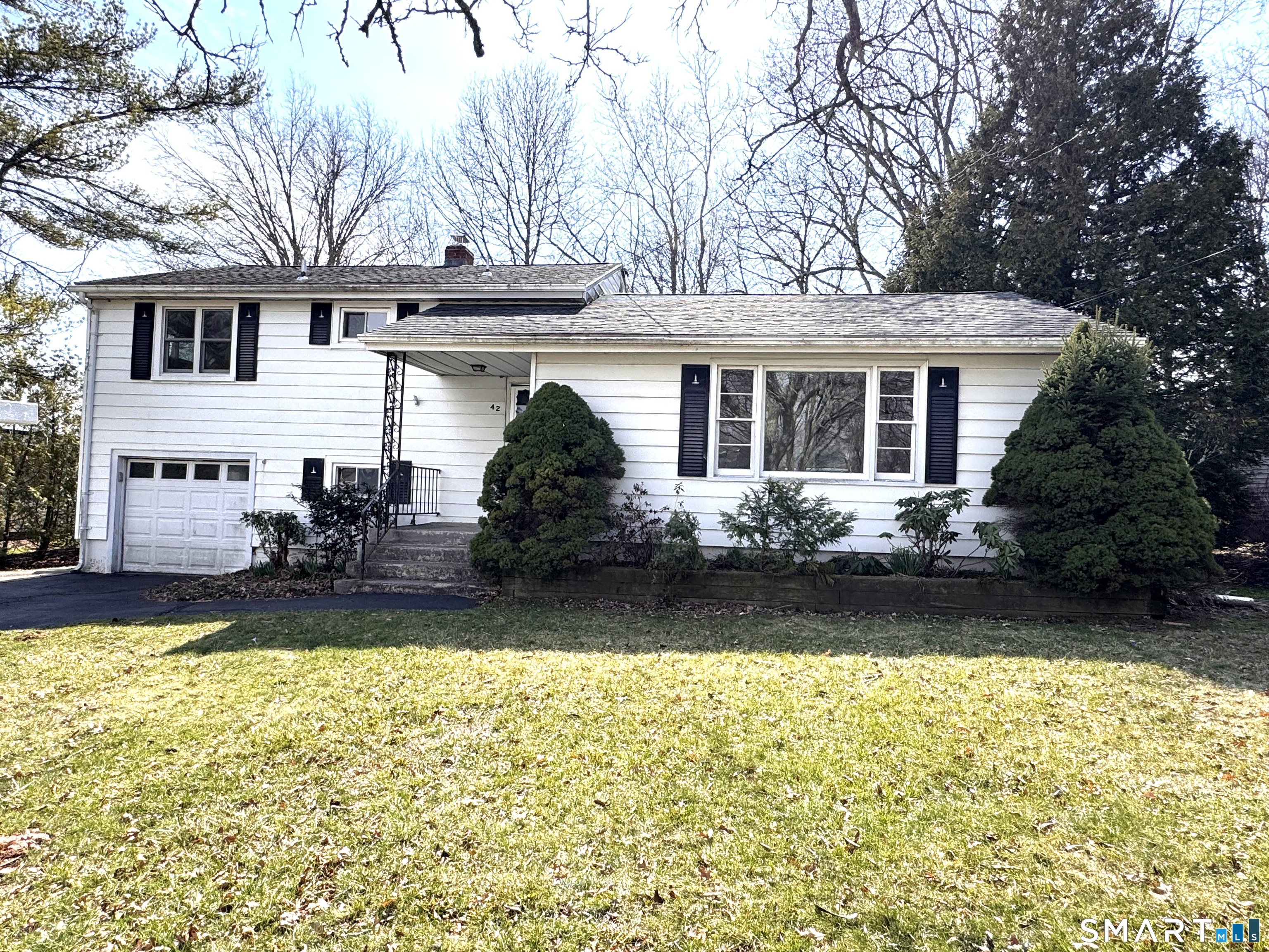 42 Carroll Road Hamden CT 06517