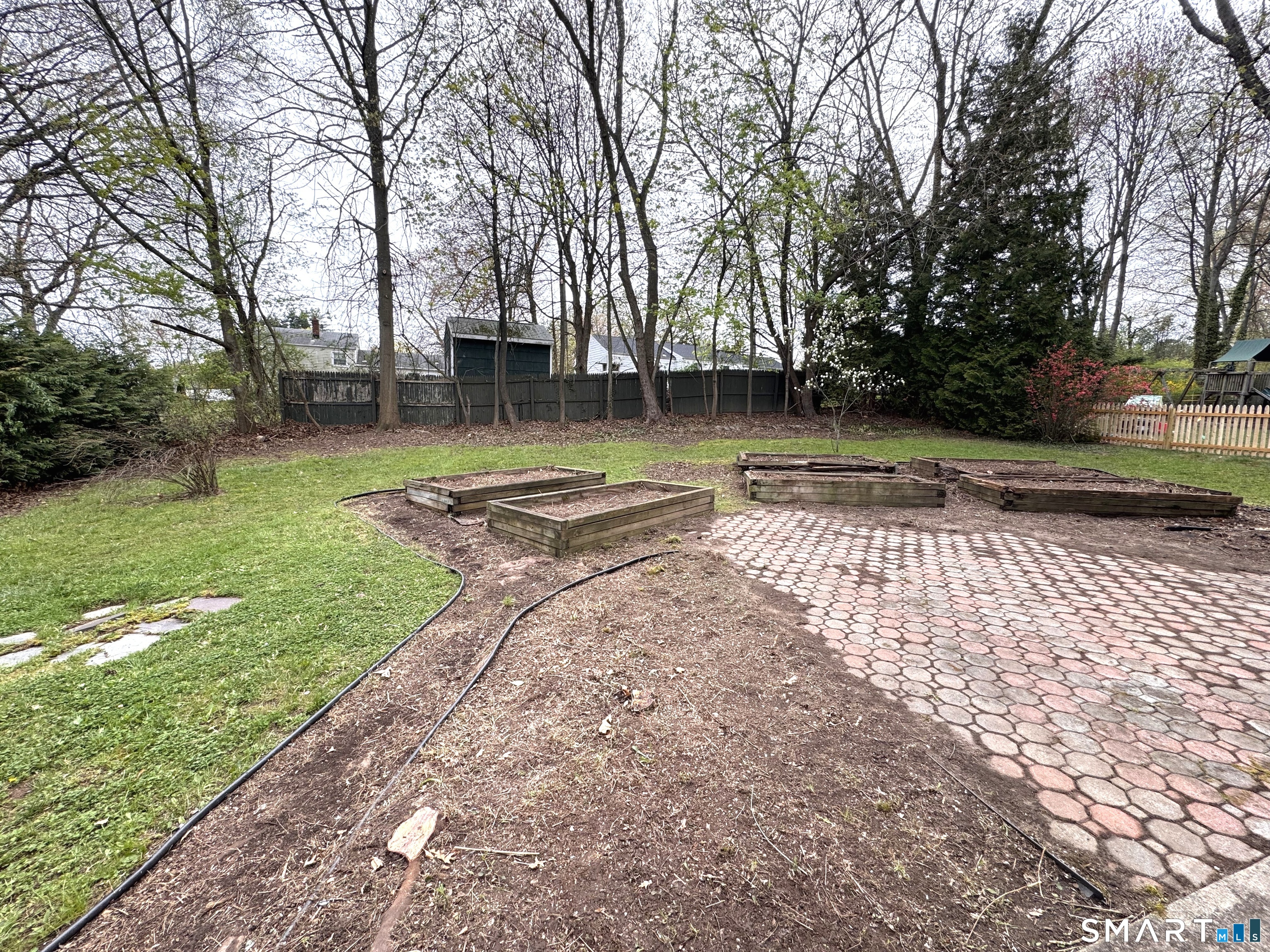 42 Carroll Road Hamden CT 06517