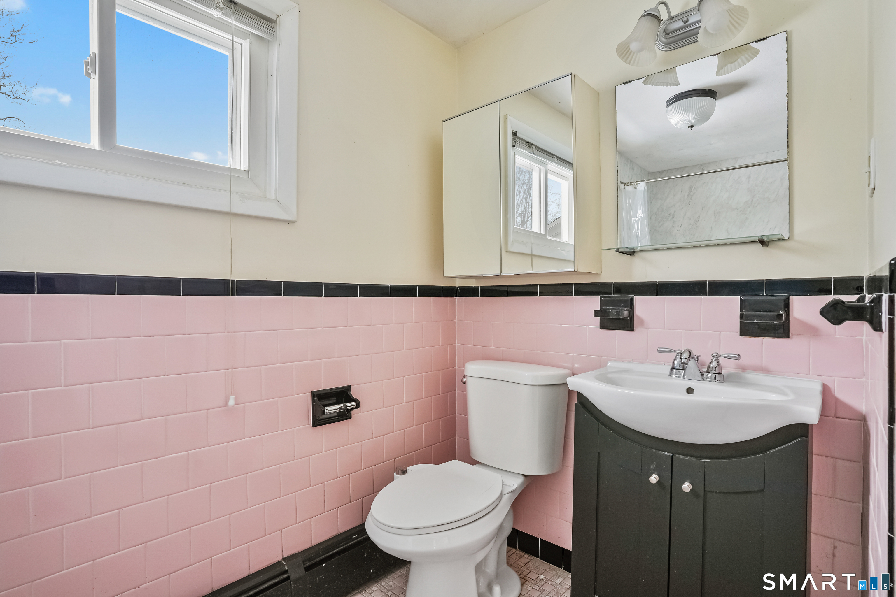 42 Carroll Road Hamden CT 06517