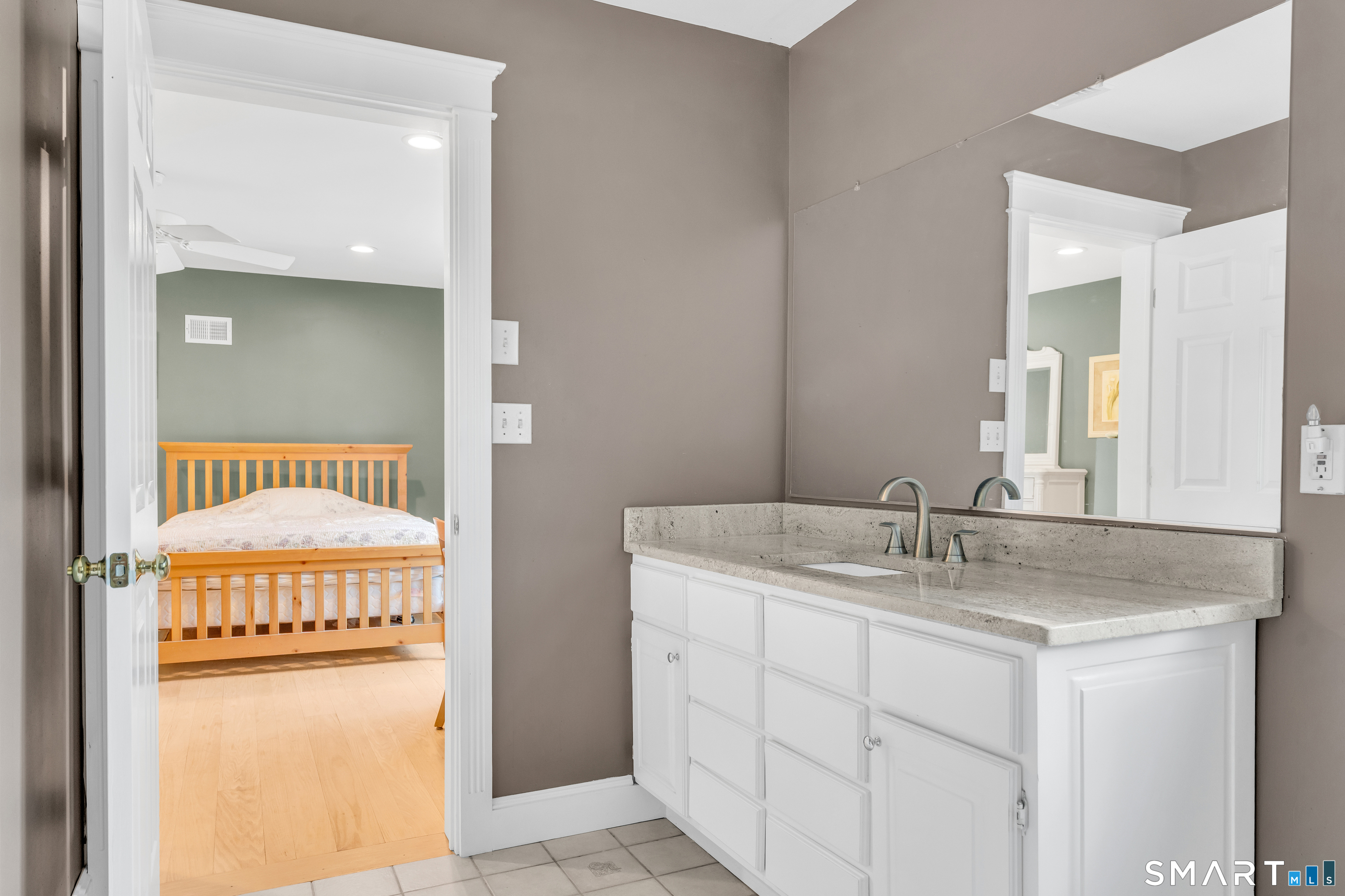 23 Cow Hill Road Killingworth CT 06419