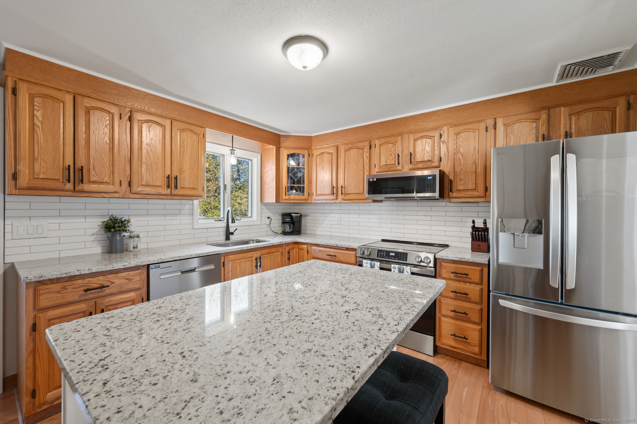 211 Fairlane Drive Wethersfield CT 06109