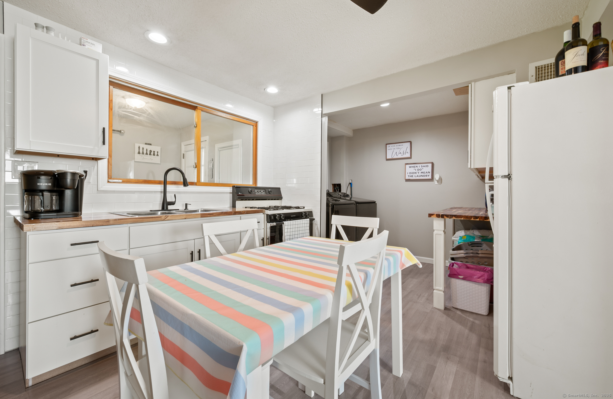 211 Fairlane Drive Wethersfield CT 06109