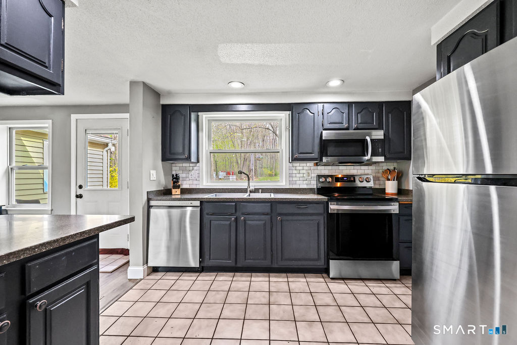 6 High Meadow Road Bolton CT 06043