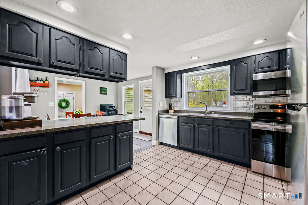 6 High Meadow Road Bolton CT 06043