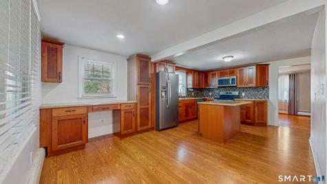 82 Carver Street New Britain CT 06053