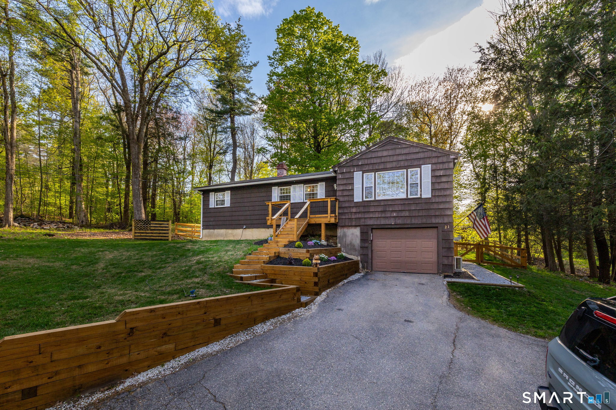 21 North Canton Road Barkhamsted CT 06063