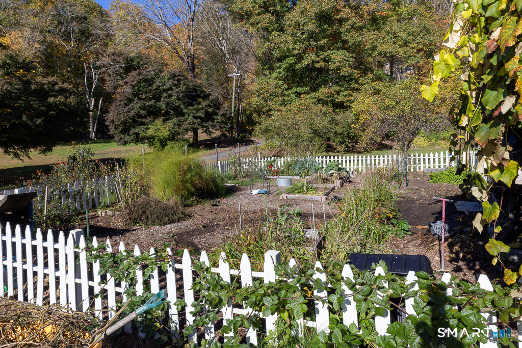 26 Spring Street Deep River CT 06417