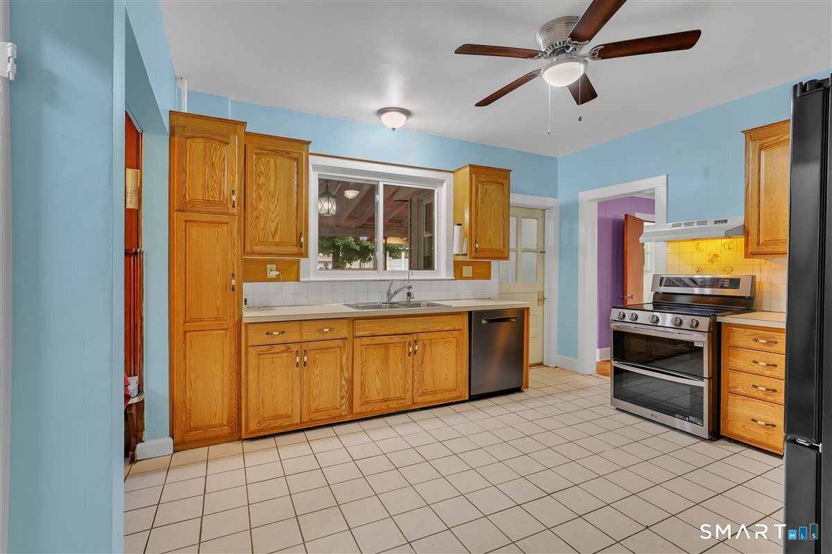 20 Fourth Street Meriden CT 06451
