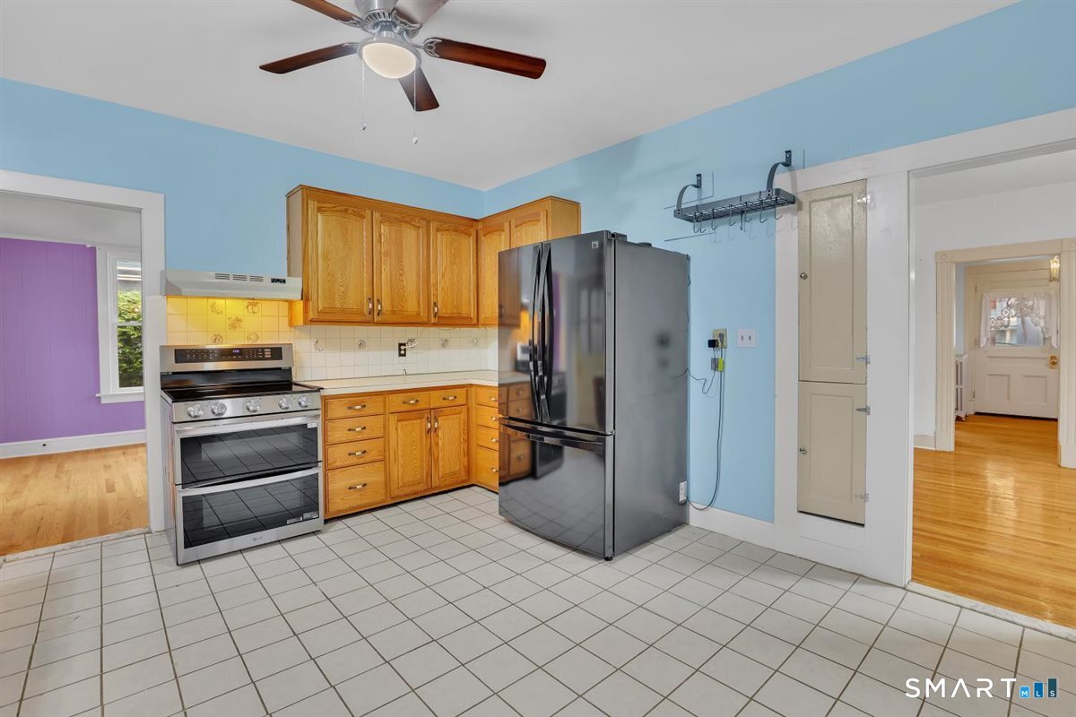 20 Fourth Street Meriden CT 06451