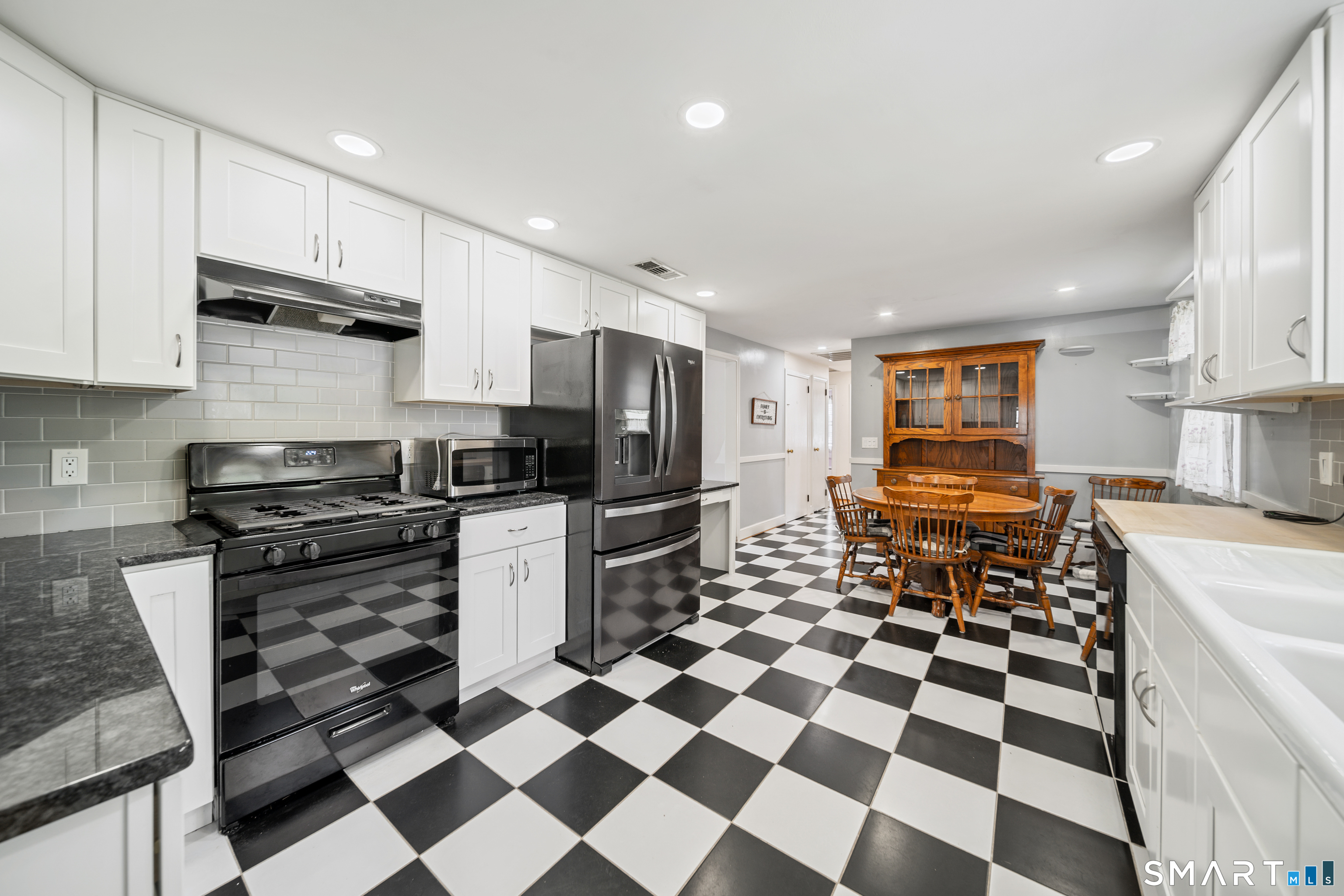 194 Cedar Street Wethersfield CT 06109