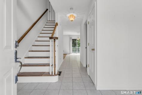 49 Melissa Drive North Haven CT 06473