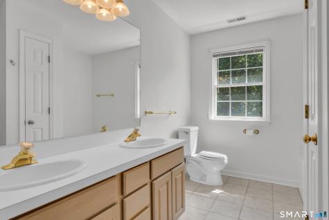 49 Melissa Drive North Haven CT 06473