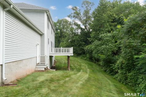 49 Melissa Drive North Haven CT 06473