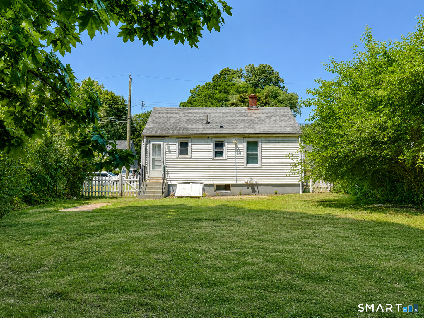 43 Essex Street Manchester CT 06040