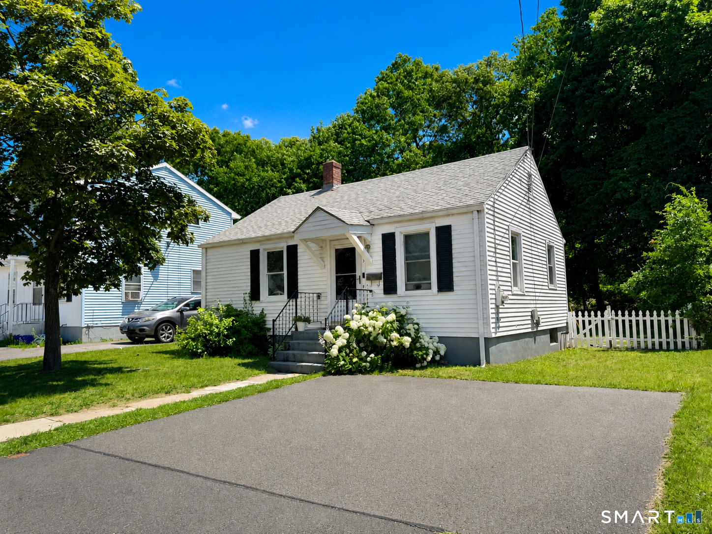43 Essex Street Manchester CT 06040