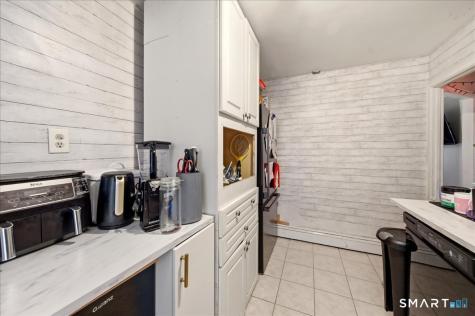 646 Merritt Street Bridgeport CT 06606