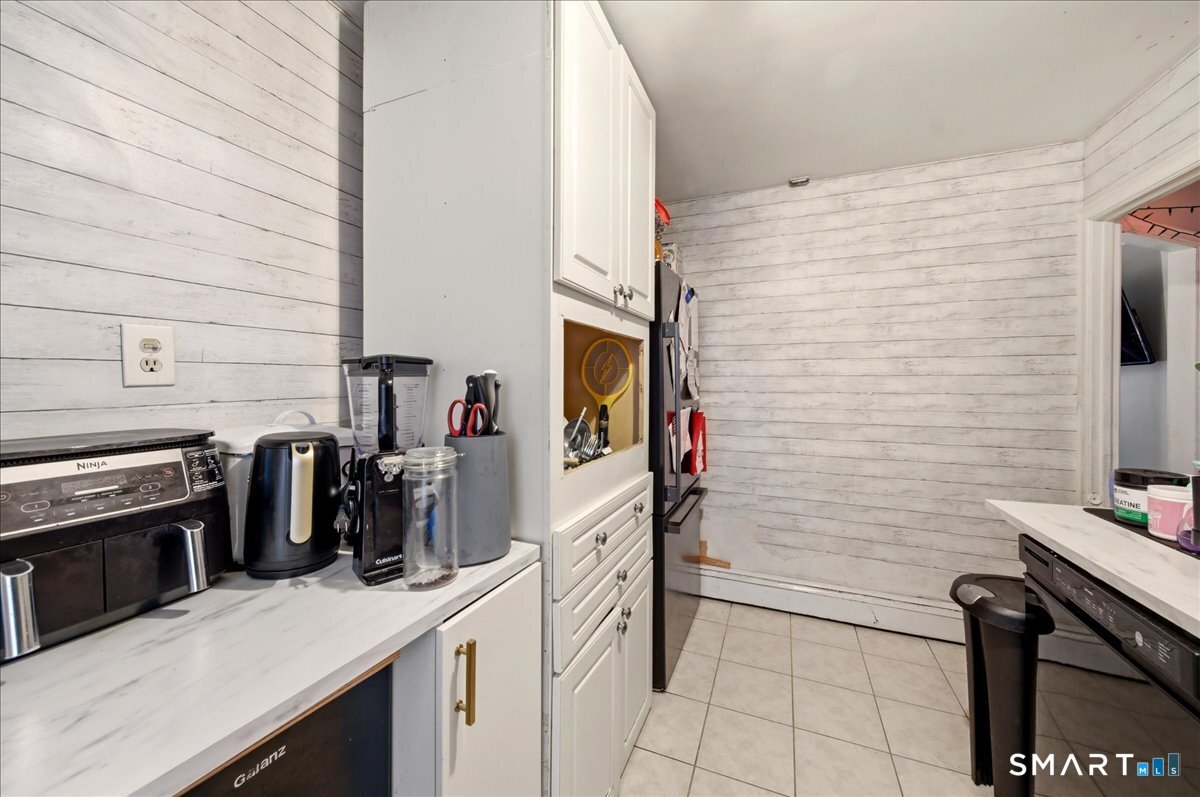 646 Merritt Street Bridgeport CT 06606