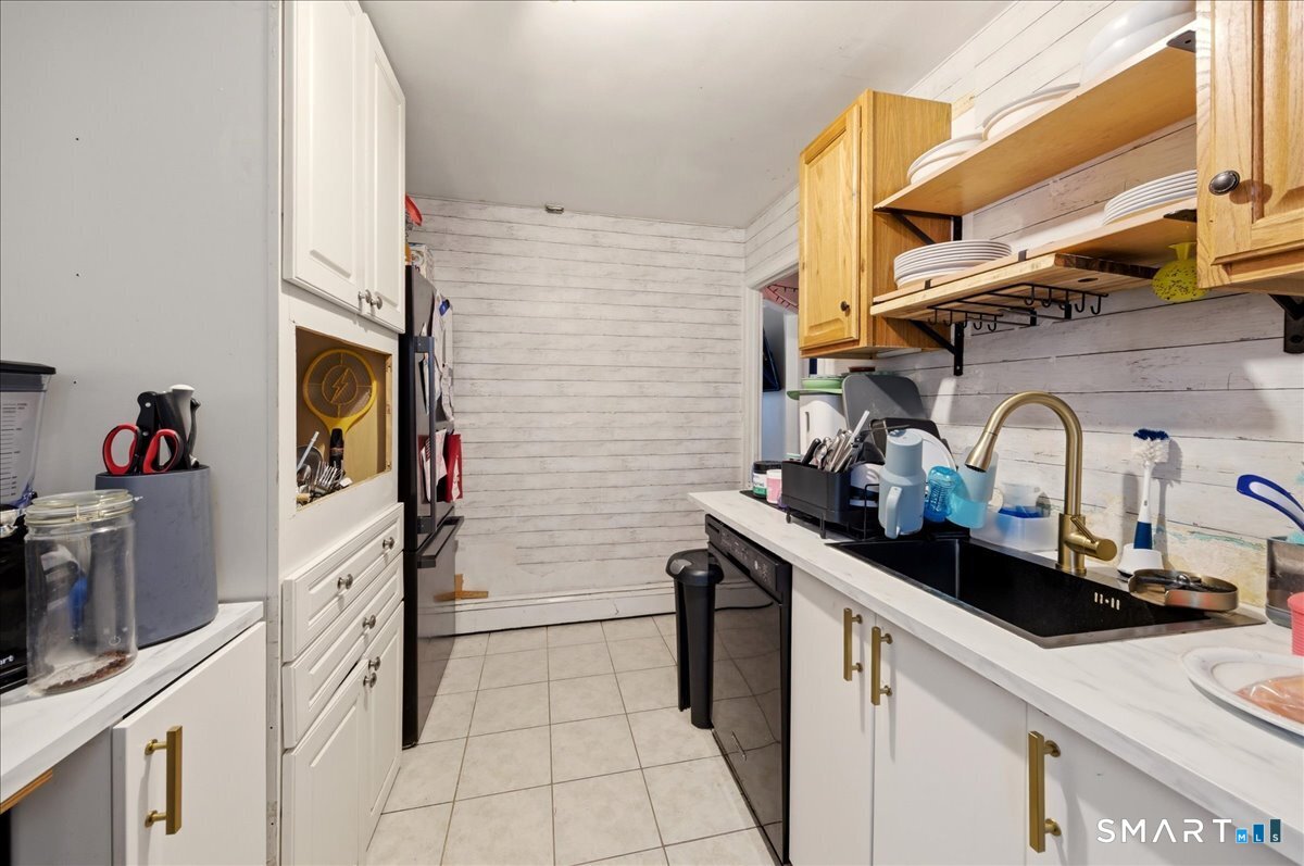 646 Merritt Street Bridgeport CT 06606