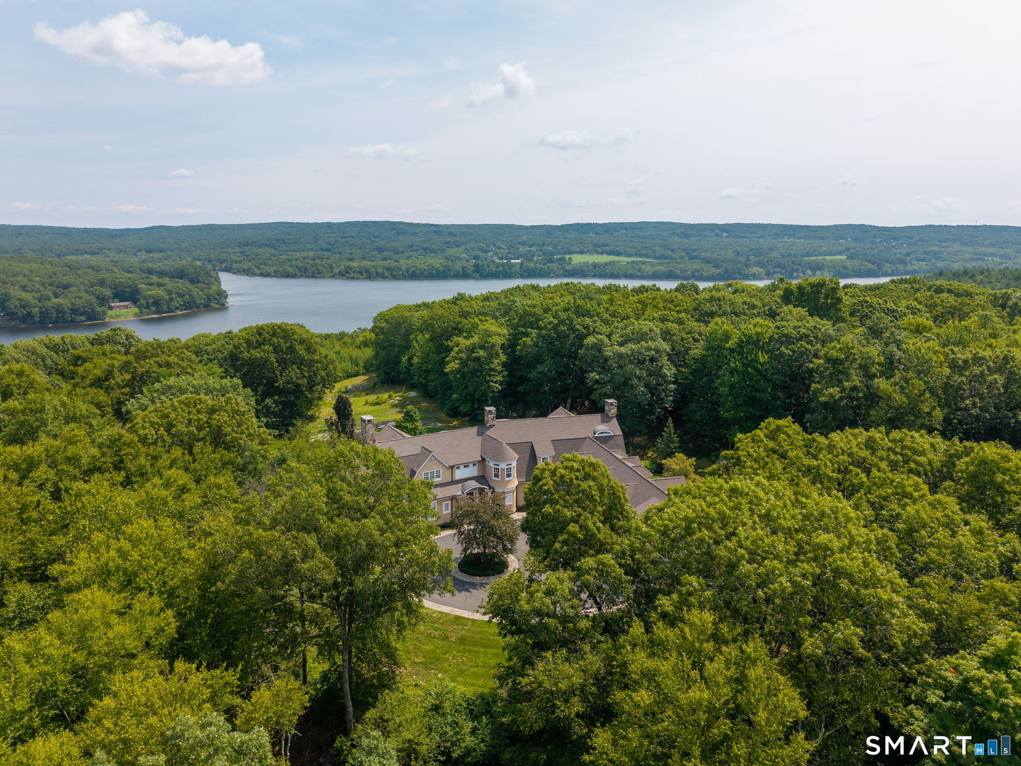 5 Viewpoint Lane Ellington CT 06029