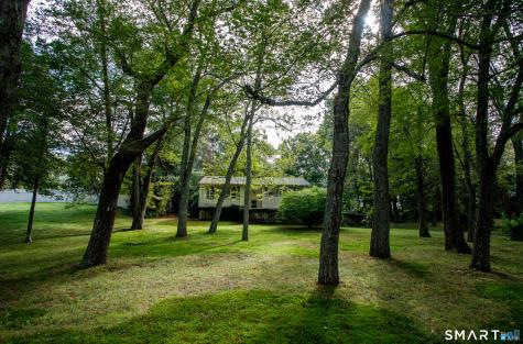 6 Meadow Lane Canterbury CT 06331