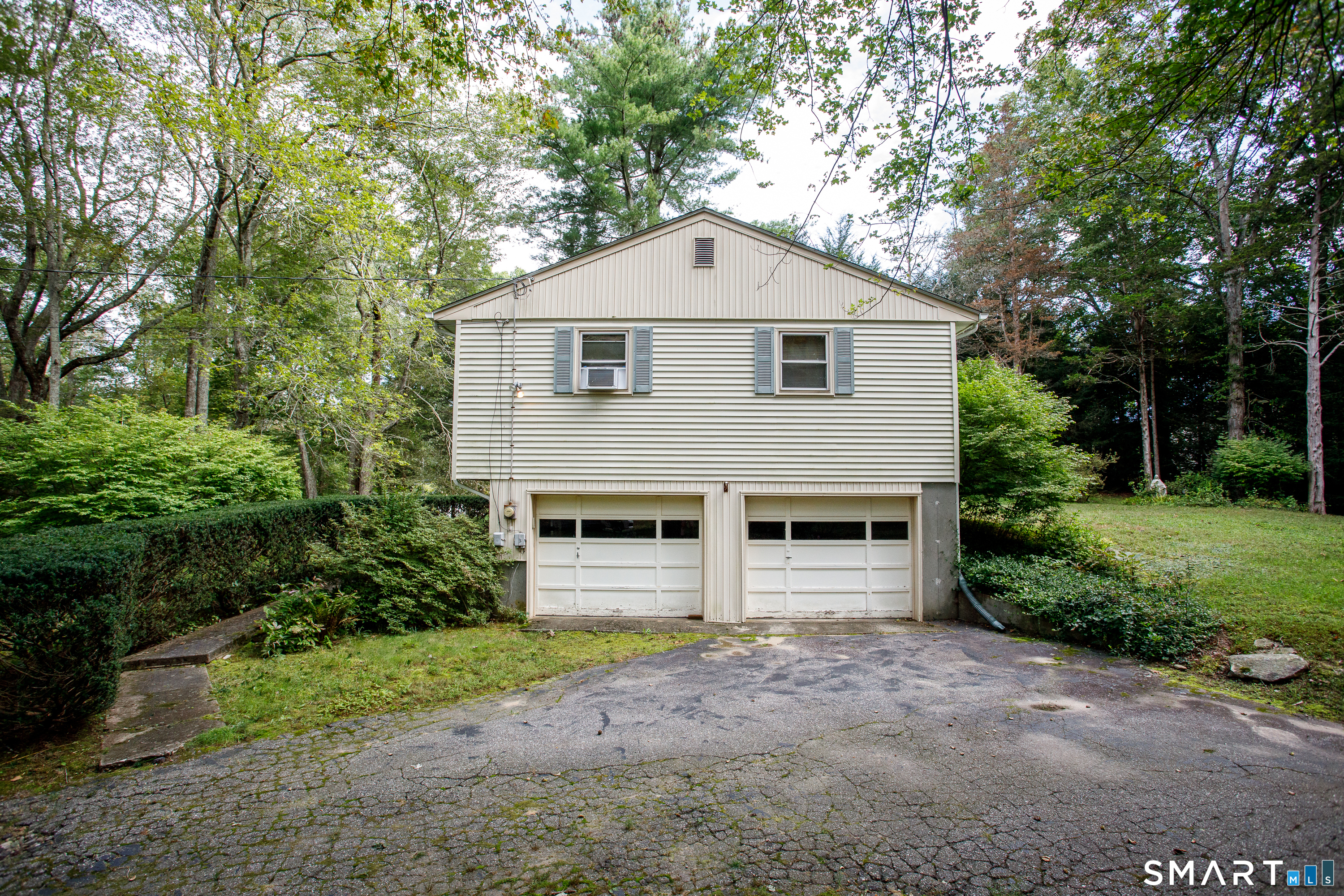 6 Meadow Lane Canterbury CT 06331