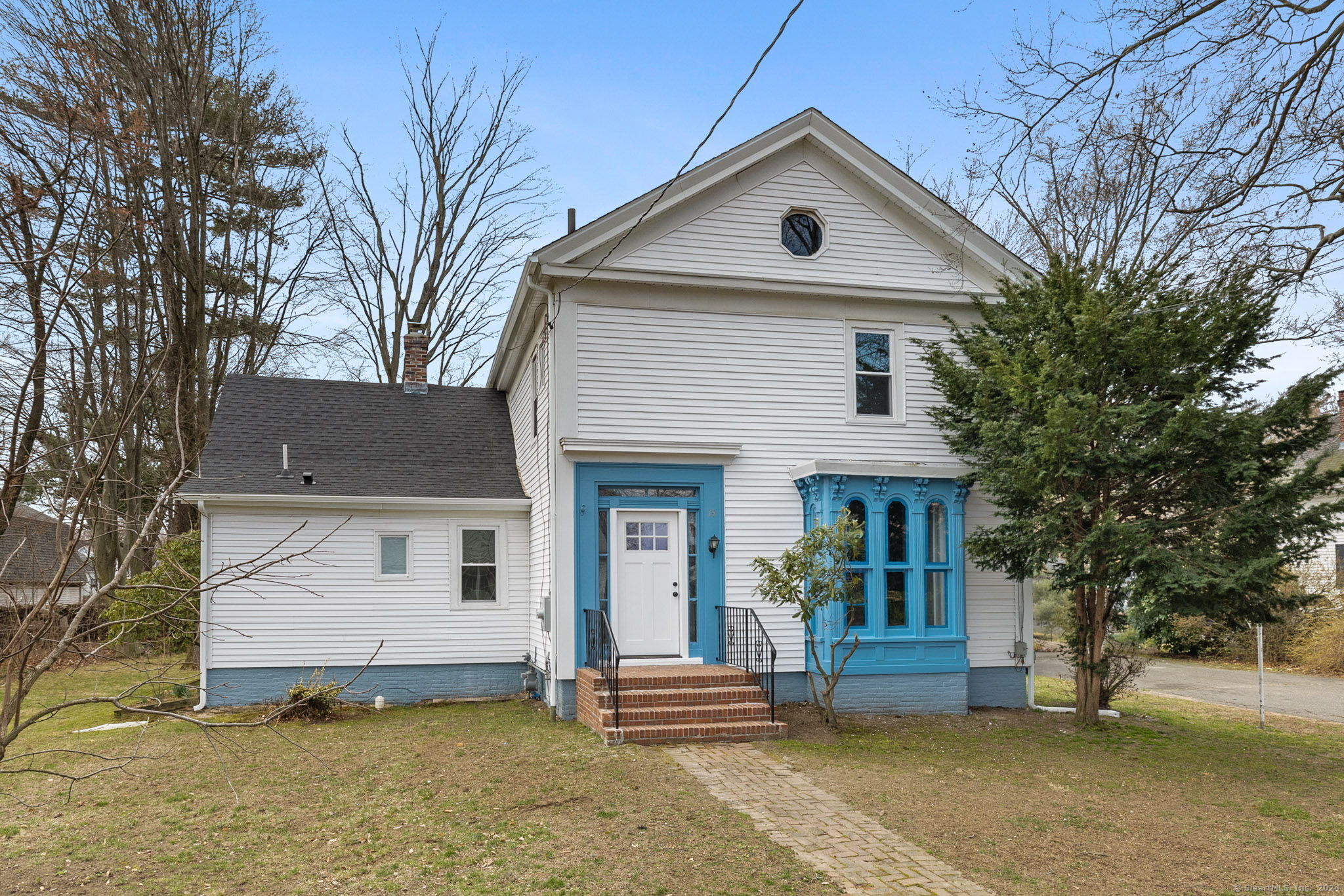 19 Spring Street East Windsor CT 06088