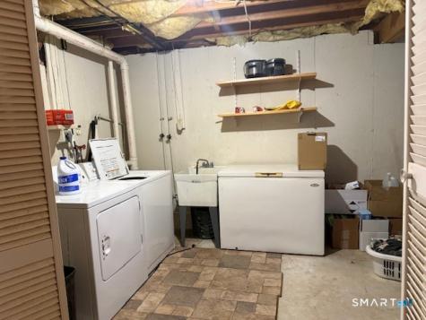 84 Oak Leaf Drive Colchester CT 06415