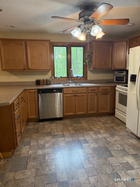 84 Oak Leaf Drive Colchester CT 06415