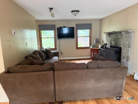 84 Oak Leaf Drive Colchester CT 06415