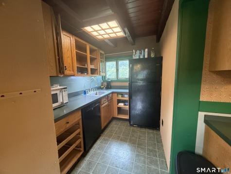 37 Sunset Terrace Brooklyn CT 06234