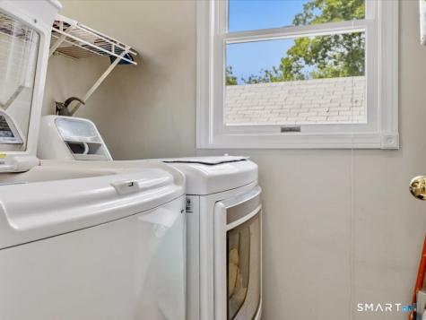 118-B Limewood Avenue Branford CT 06405