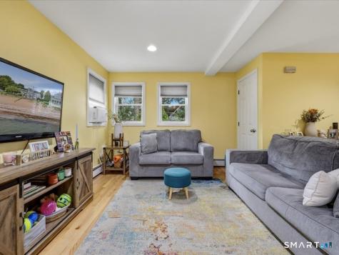118-B Limewood Avenue Branford CT 06405