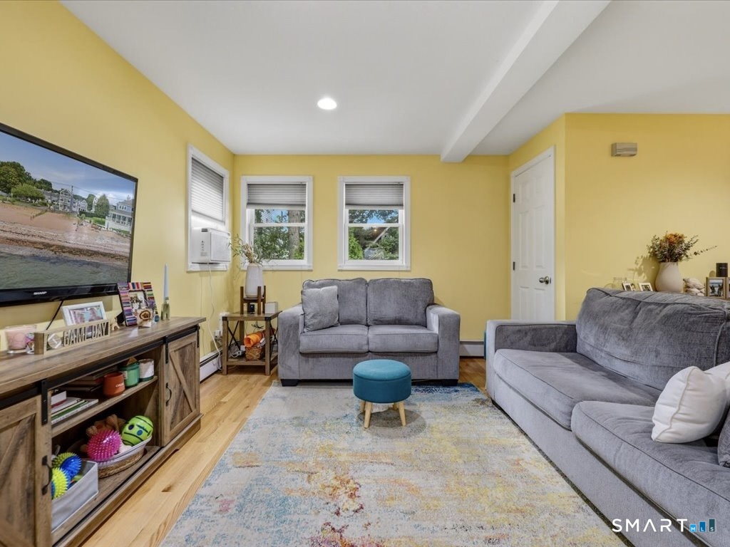 118-B Limewood Avenue Branford CT 06405
