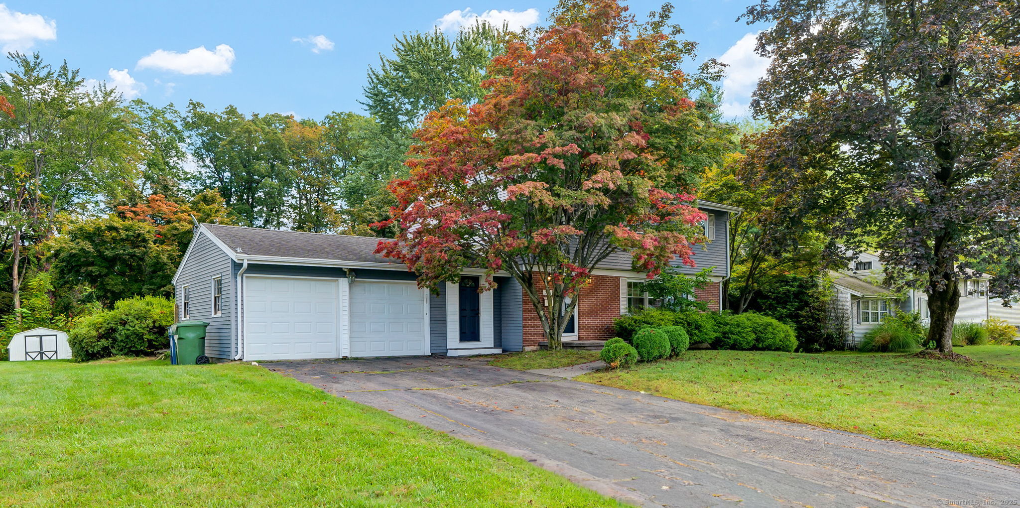 28 Sunnyfield Drive Windsor CT 06095
