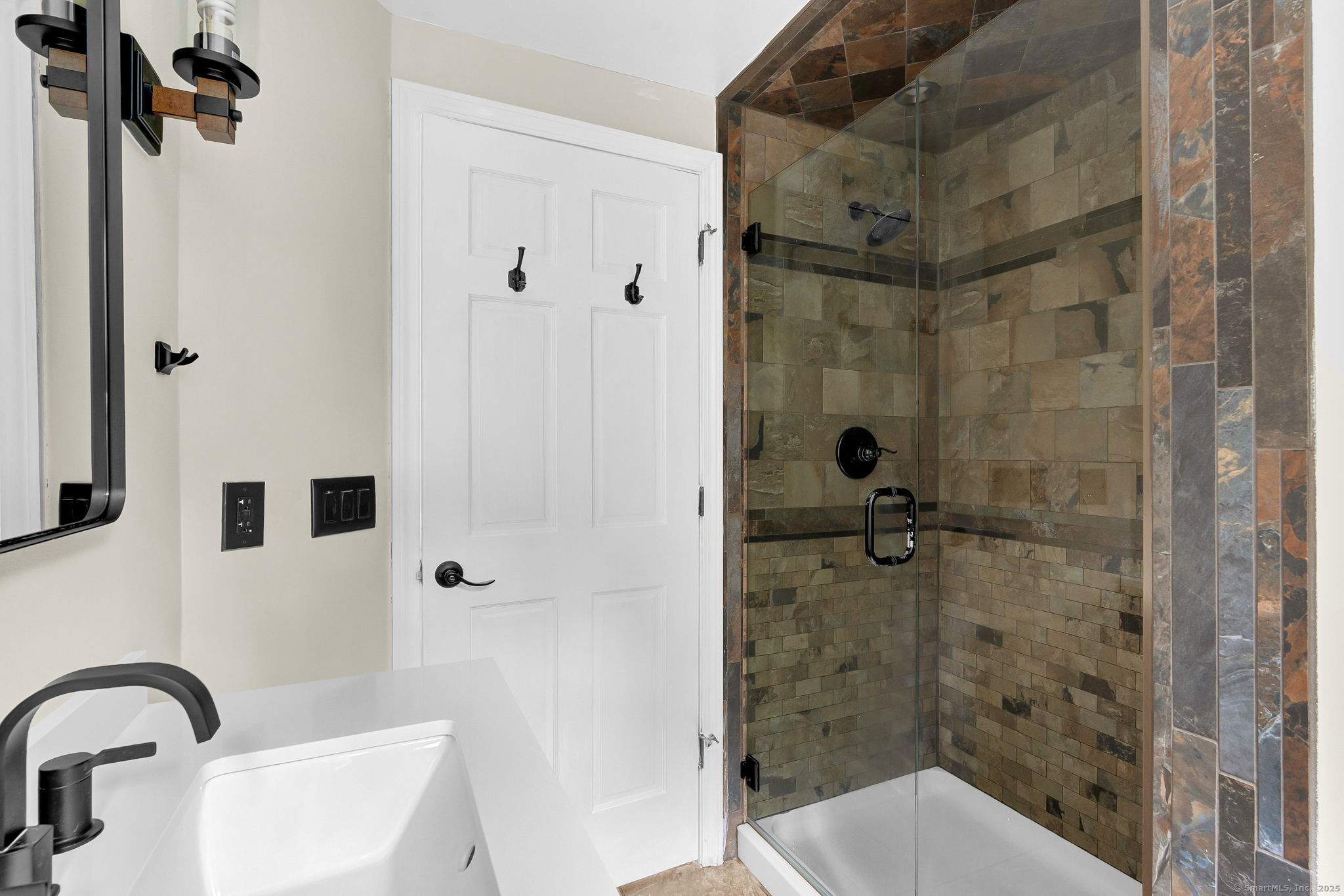 28 Sunnyfield Drive Windsor CT 06095